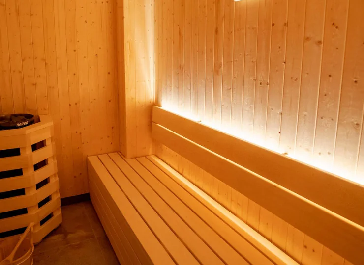 Na zdjęciu: wnętrze sauny fińskiej