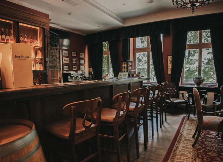 Bar w Dworze Sieraków