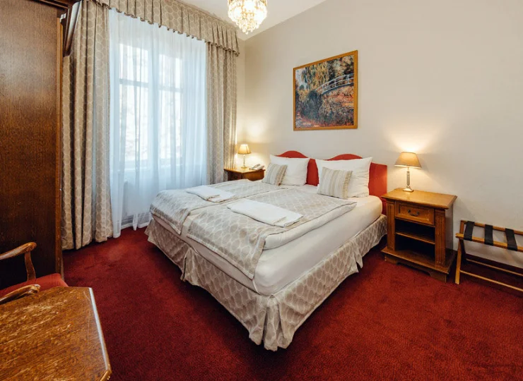 Wszystkie pokoje posiadają dostęp do Wi-Fi i telewizor