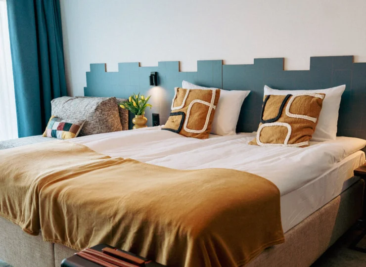 Na gości czekają wygodne pokoje z widokiem na góry