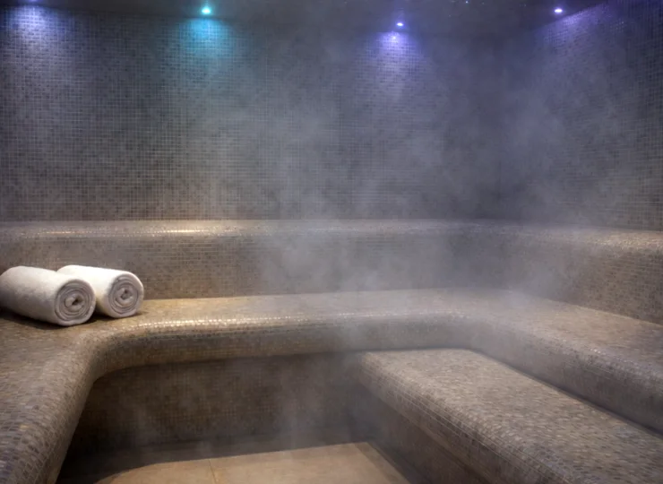 Jest tutaj sauna parowa