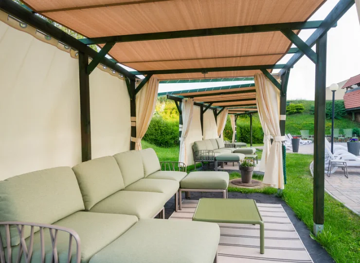 Nie tylko leżaki, ale też specjalne altanki