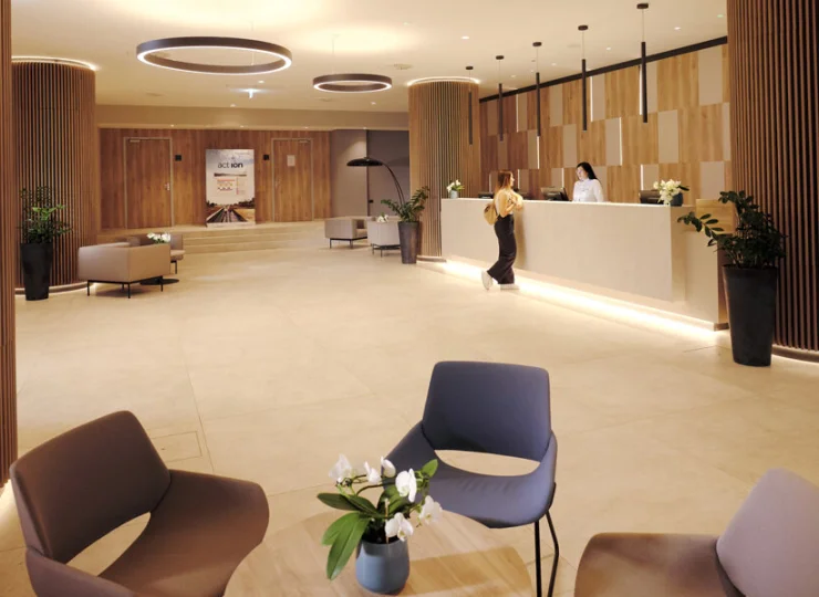 Recepcja hotelu jest czynna przez całą dobę