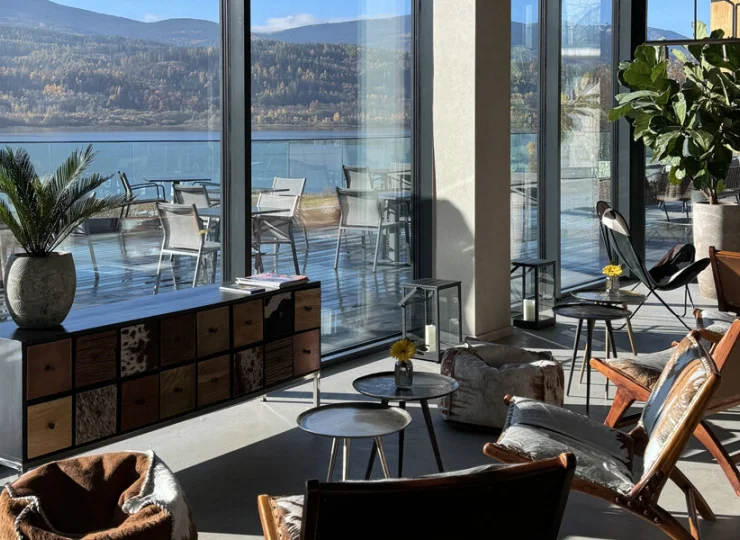 Lokalizacja Lake Hilla pozwala cieszyć się wspaniałymi widokami