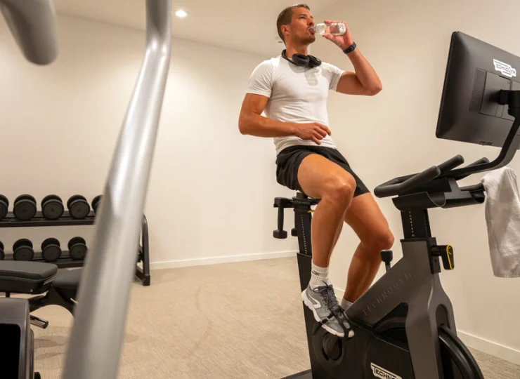 Aktywni goście mogą korzystać z siłowni