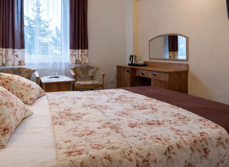 Pokoje są klasycznie urządzone