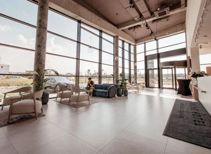 Arche Hotel Lotnisko Gdańsk mieści się przy lotnisku i kwadrans jazdy od centrum