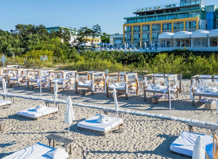 Bryza to hotel bezpośrednio przy plaży w Juracie