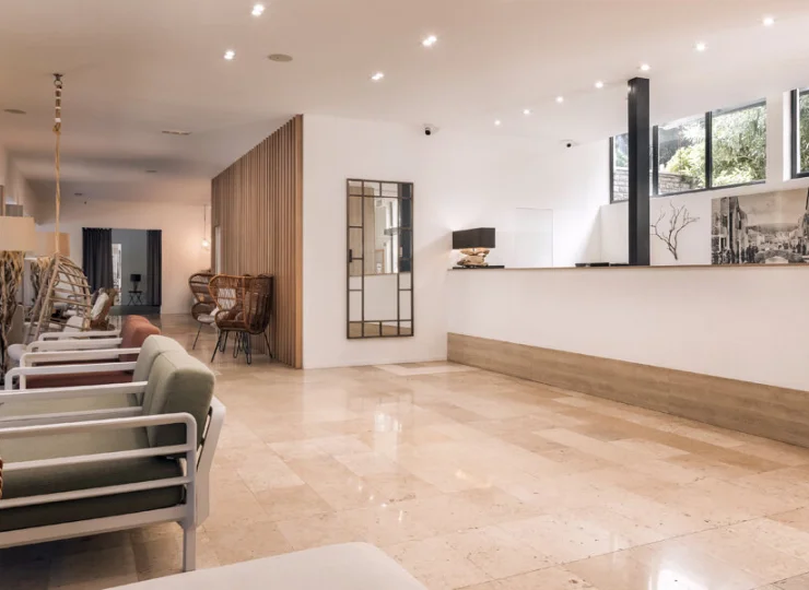 Recepcja jest czynna przez całą dobę