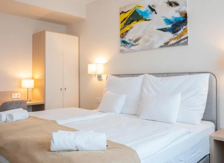 Pokój rodzinny składa się z dwóch osobnych sypialni