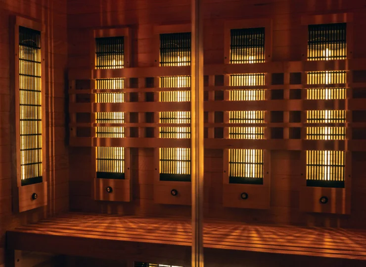 Goście mogą się zrelaksować w saunie infrared