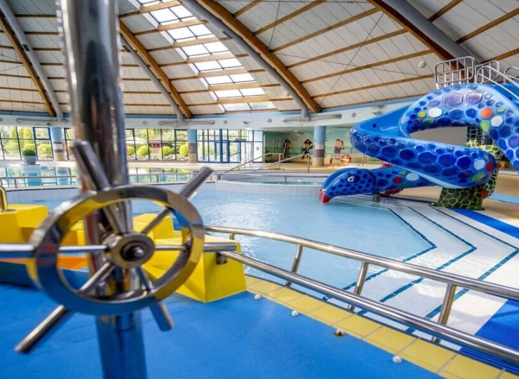 W pakiecie wstęp do sąsiedniego parku wodnego Nemo (2h dziennie)