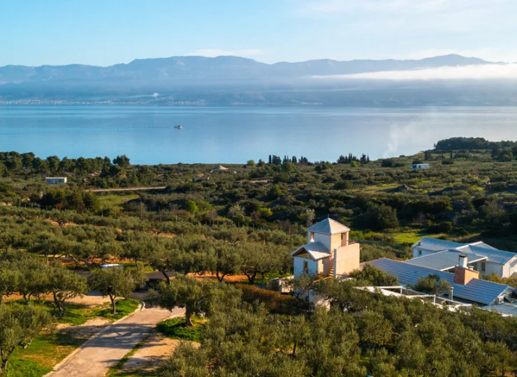 Wyspa Brac jest wygodnie połączona promem ze Splitem