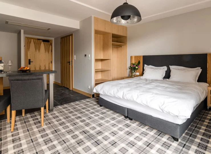 Pokój 2-osobowy jest w standardzie hotelowym