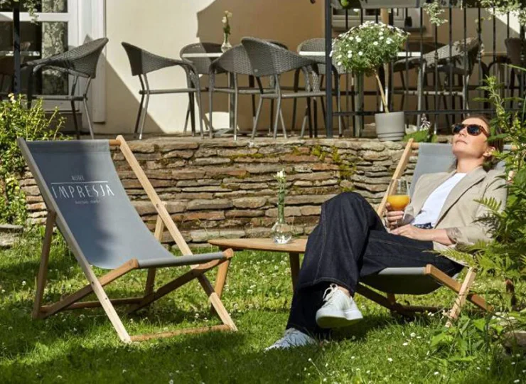 Latem można wypocząć w ogrodzie