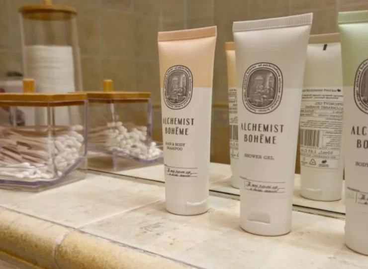 Na gości czeka zestaw kosmetyków