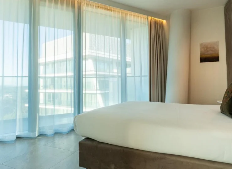 Apartamenty są wyposażone m.in. w ekspres do kawy i szlafroki