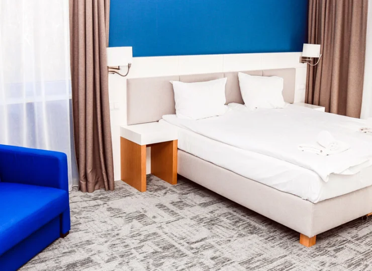 Pokój superior to wygodne i przestronne wnętrze