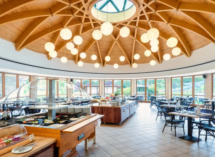 Hotel Pelion przygotowuje dla gości śniadania i obiadokolacje