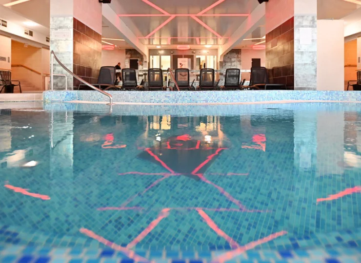 W strefie wellness są 4 różne baseny