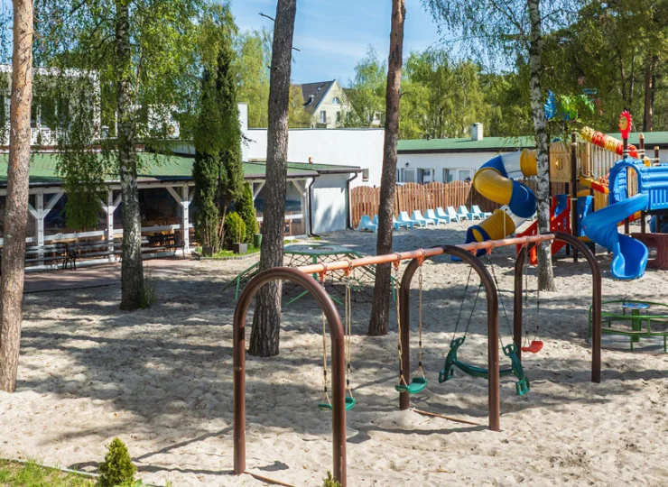 Dzieci znajdą plac zabaw na piasku