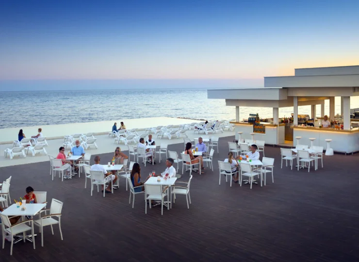 To świetne miejsce na obserwację zachodu słońca