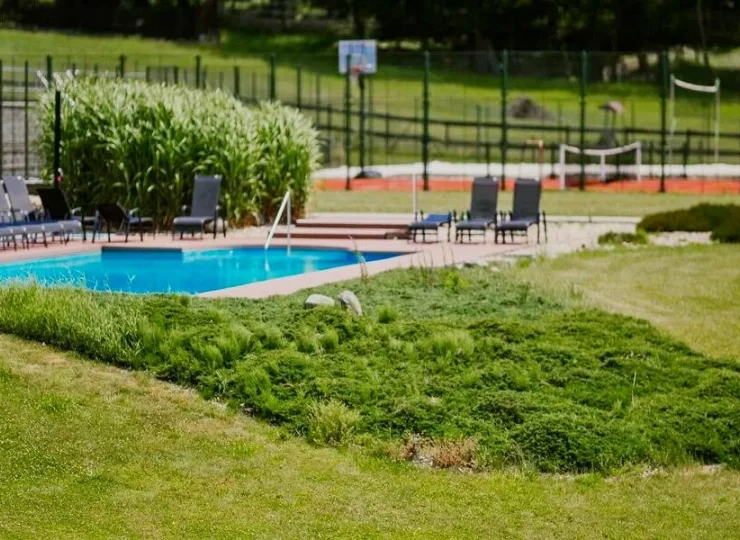 K-Triumf Resort to hotel z kortem tenisowym i basenem w Czechach