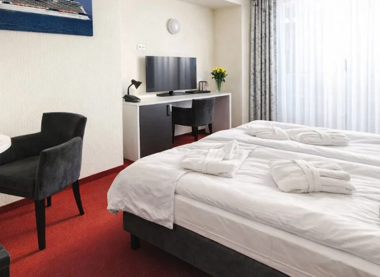 Każdy pokój posiada wyjście na balkon bądź taras