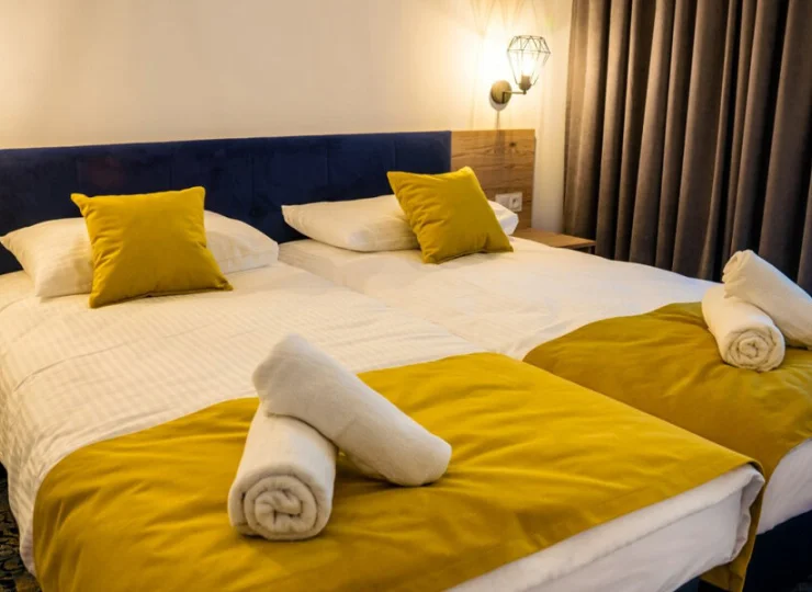 Apartament posiada także odrębną dwuosobową sypialnię