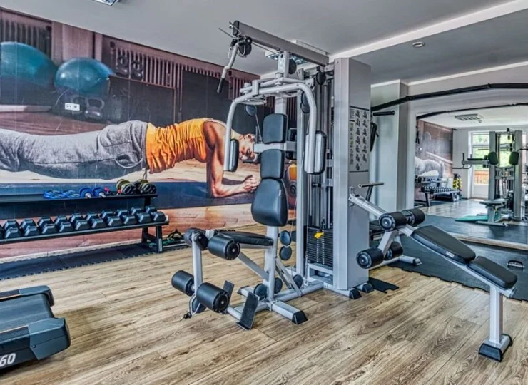 Aktywni goście mogą korzystać z sali fitness