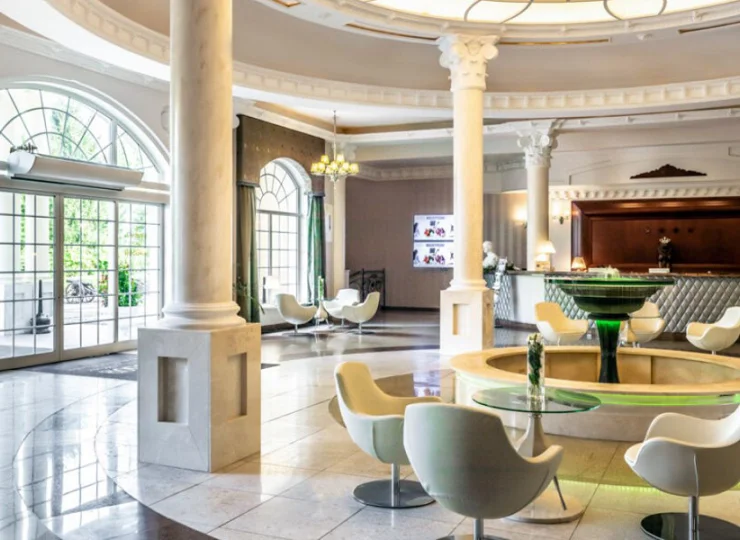 Recepcja hotelu jest czynna przez całą dobę