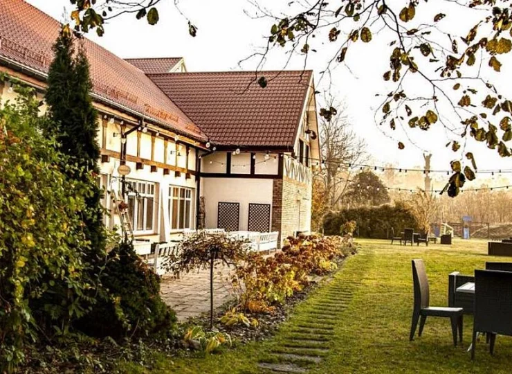 Ranczo otacza 8 ha ogrodu