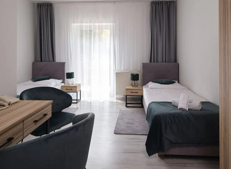 Wnętrza są przestronne, nowoczesne, przyjemnie urządzone