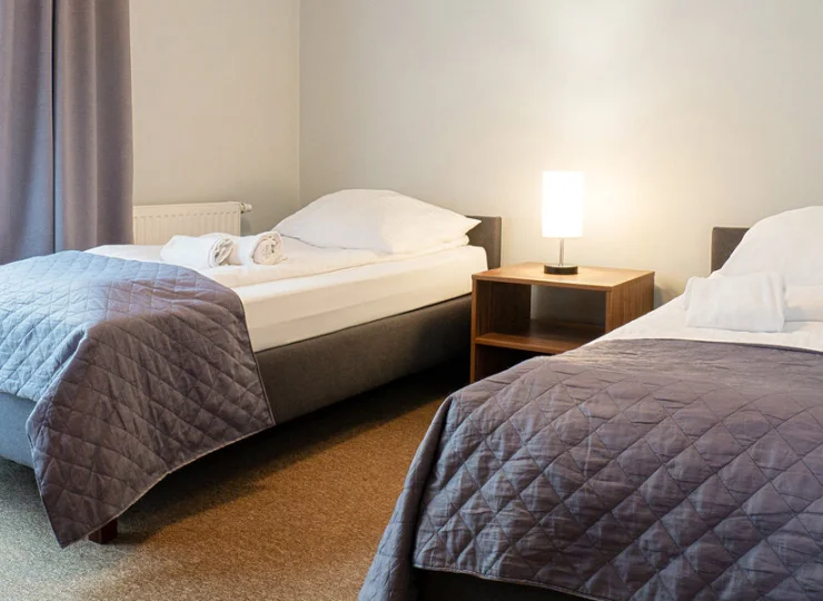Apartament 3-pokojowy mieści 5 osób dorosłych lub 4 dorosłych i 2 dzieci