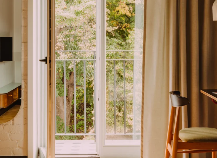 Niektóre pokoje mają balkon