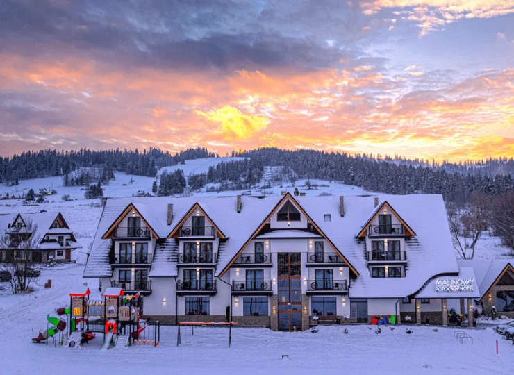 Hotel z dala od zgiełku, blisko term i wyciągu narciarskiego na Kotelnicy