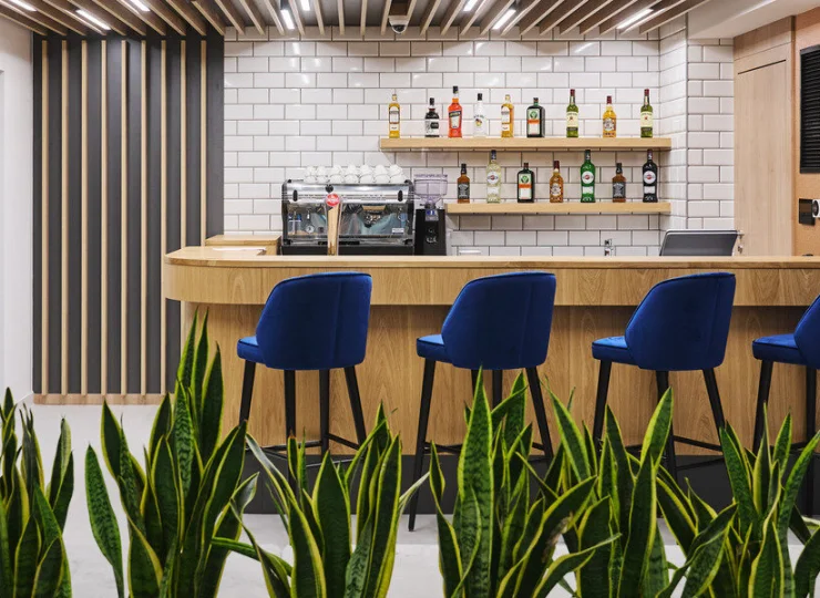 W hotelu jest też bar