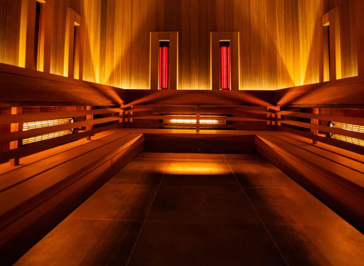 Na terenie obiektu mieści się Wanga Sauna & Spa - nowoczesne saunarium