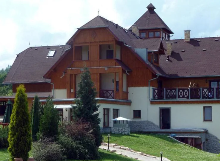 Hotel Concordia *** blisko Jeleniej Góry jest położony w spokojnej okolicy