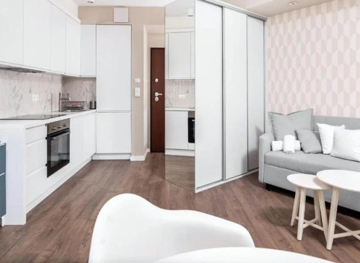 Studio 2-os. z rozkładaną sofą to wielofunkcyjna przestrzeń