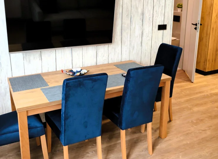 W apartamencie jest także kącik jadalniany