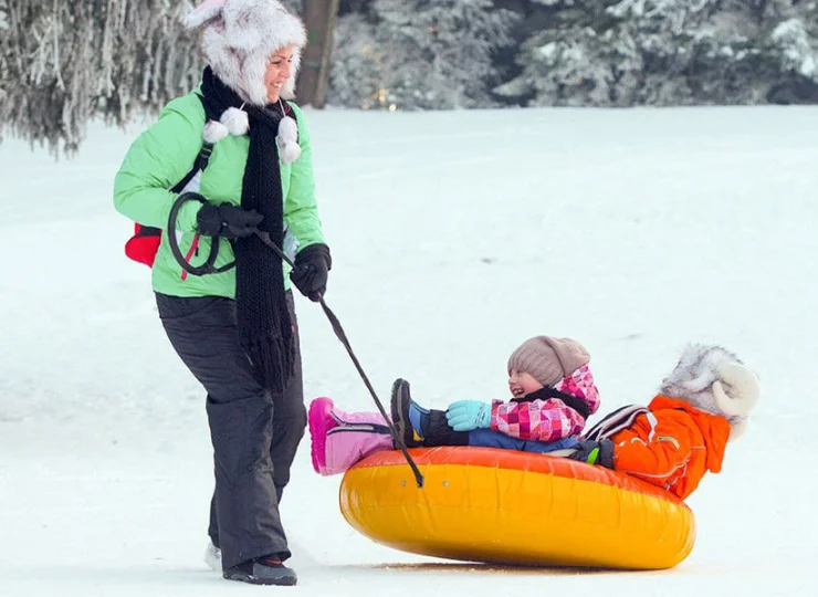 Snowtubing cieszy całą rodzinę