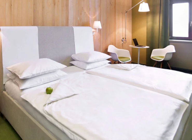 Pokoje są przyjemnie oświetlone naturalnym światłem