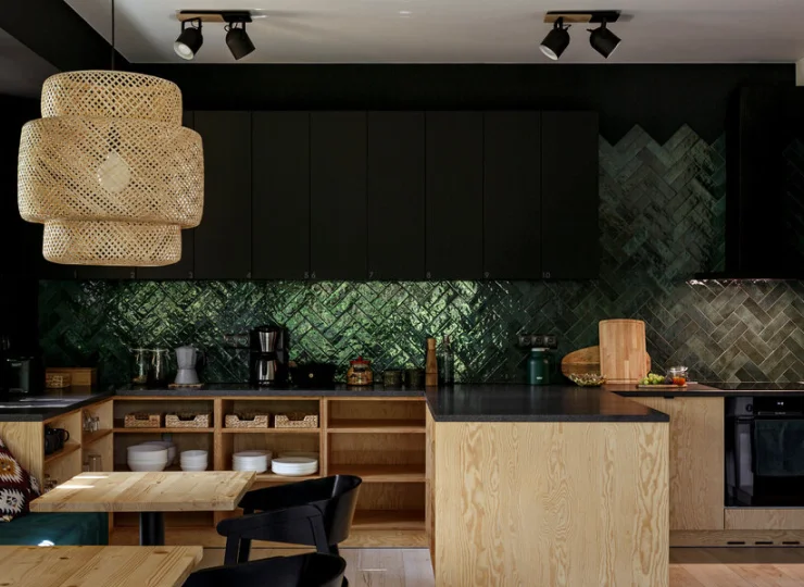 Posiłki można przygotować w ogólnodostępnej kuchni