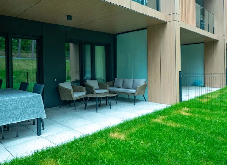Apartamenty zlokalizowane na parterze mają wyjście na taras