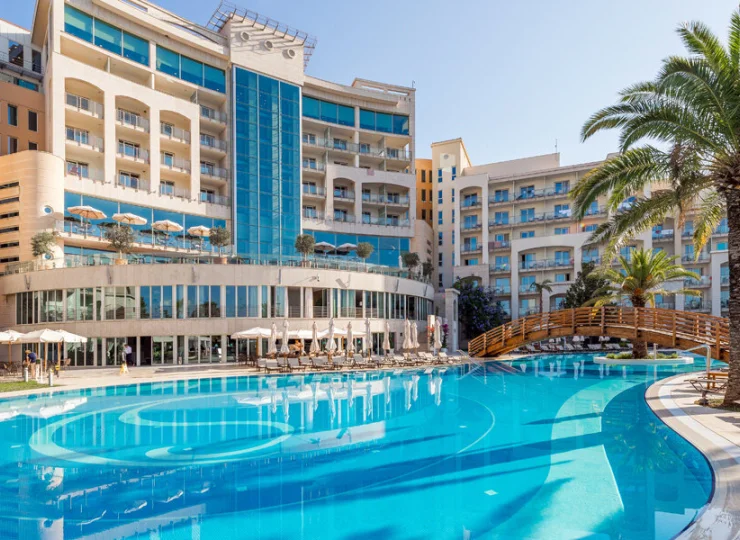 Świetny hotel na rodzinne wakacje w Czarnogórze