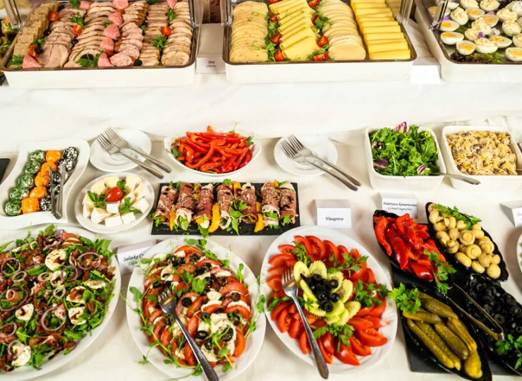 W hotelu codziennie znajdziecie śniadania w formie bufetu