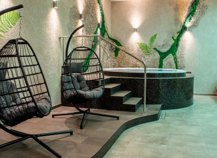 Są też fotele z poduszkami