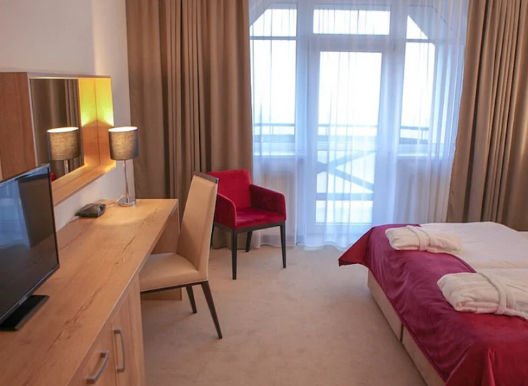 W każdym pokoju jest balkon