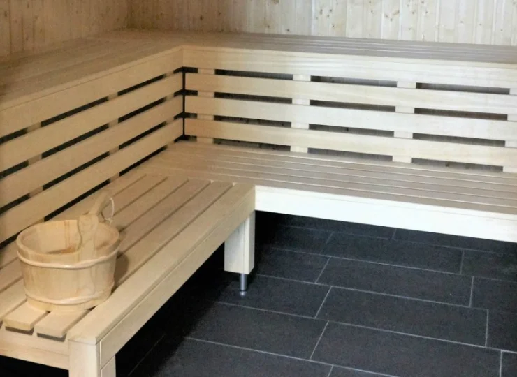 W hotelowym wellness znalazła się również sauna